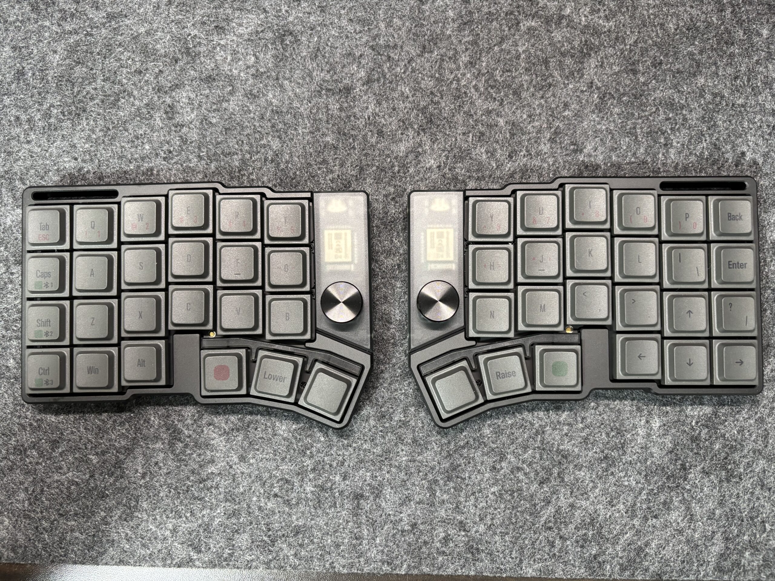 分割キーボード外観写真